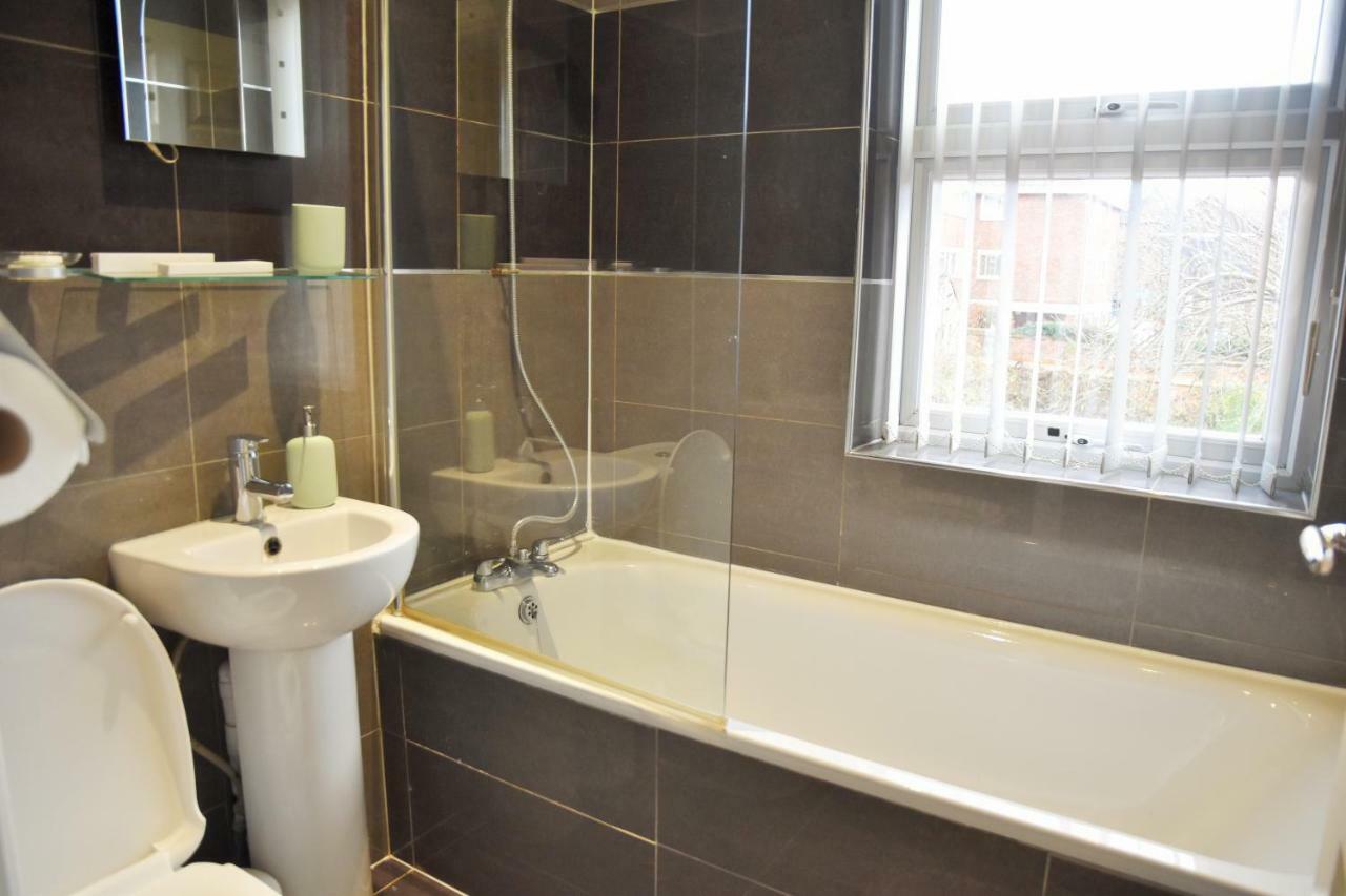 Luxury Duplex Apartment Bedford Eksteriør billede